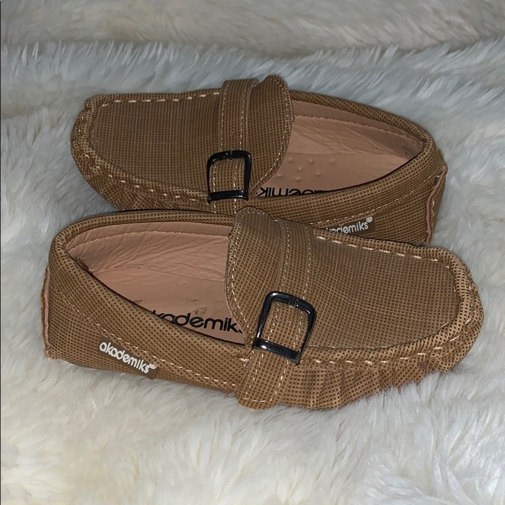 Boys tan dress shoes
